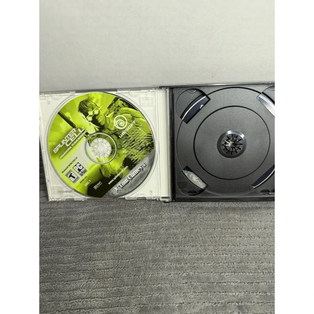 Tom Clancy's Splinter Cell: Pandora Tomorrow (PC-CD Rom) Missing 1 Disc